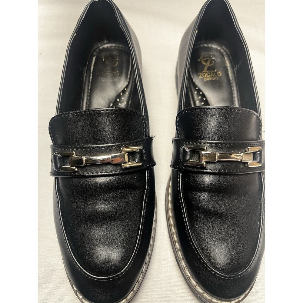 Black Leather Loafer Chunky Lug Sole Gold Chain Size 6 Zocalo Comfort
